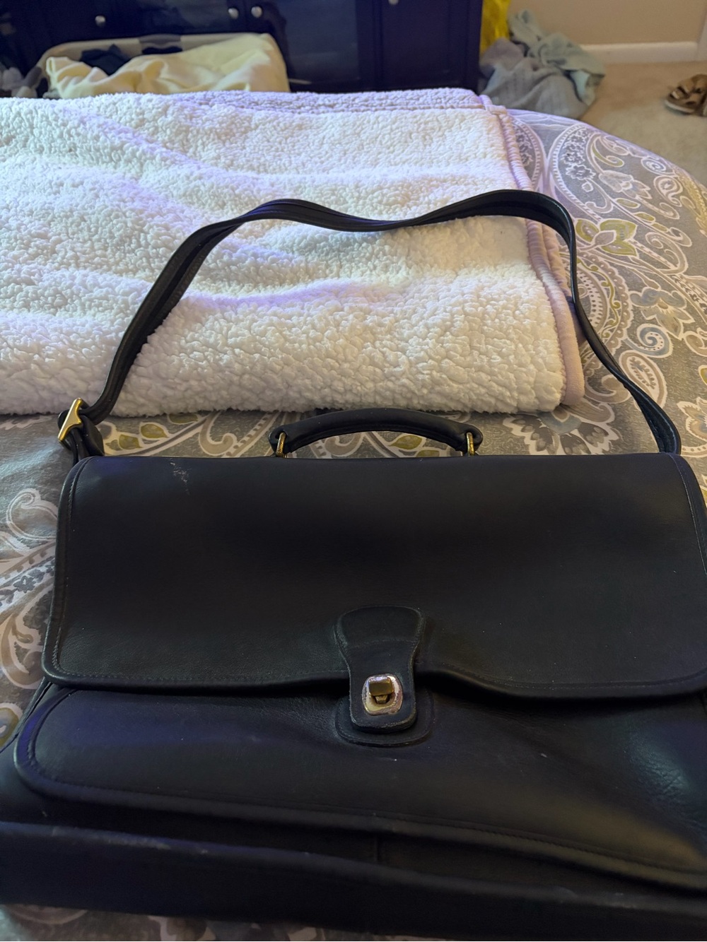 Coach vintage black leather metropolitan briefcase with shoulder strap